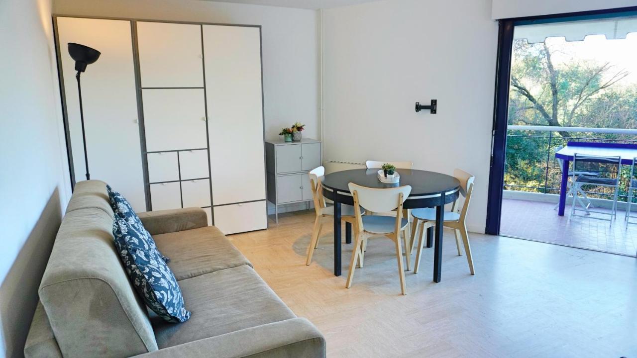 Residence Islette Du Riou Avec Piscine By Palmazur Mandelieu Eksteriør billede