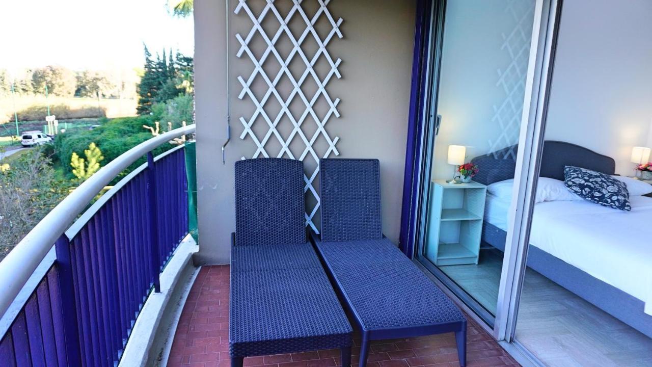 Residence Islette Du Riou Avec Piscine By Palmazur Mandelieu Eksteriør billede